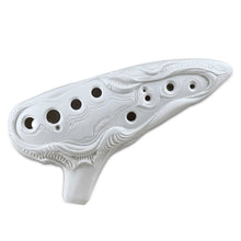 Load image into Gallery viewer, Alien Armor 1 Custom Ocarina – Choose Your Key &amp; Color