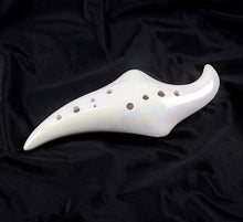 Load image into Gallery viewer, 12 Hole Tenor Ocarina in C Major